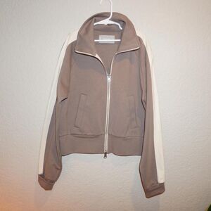 Everlane Women's Coat